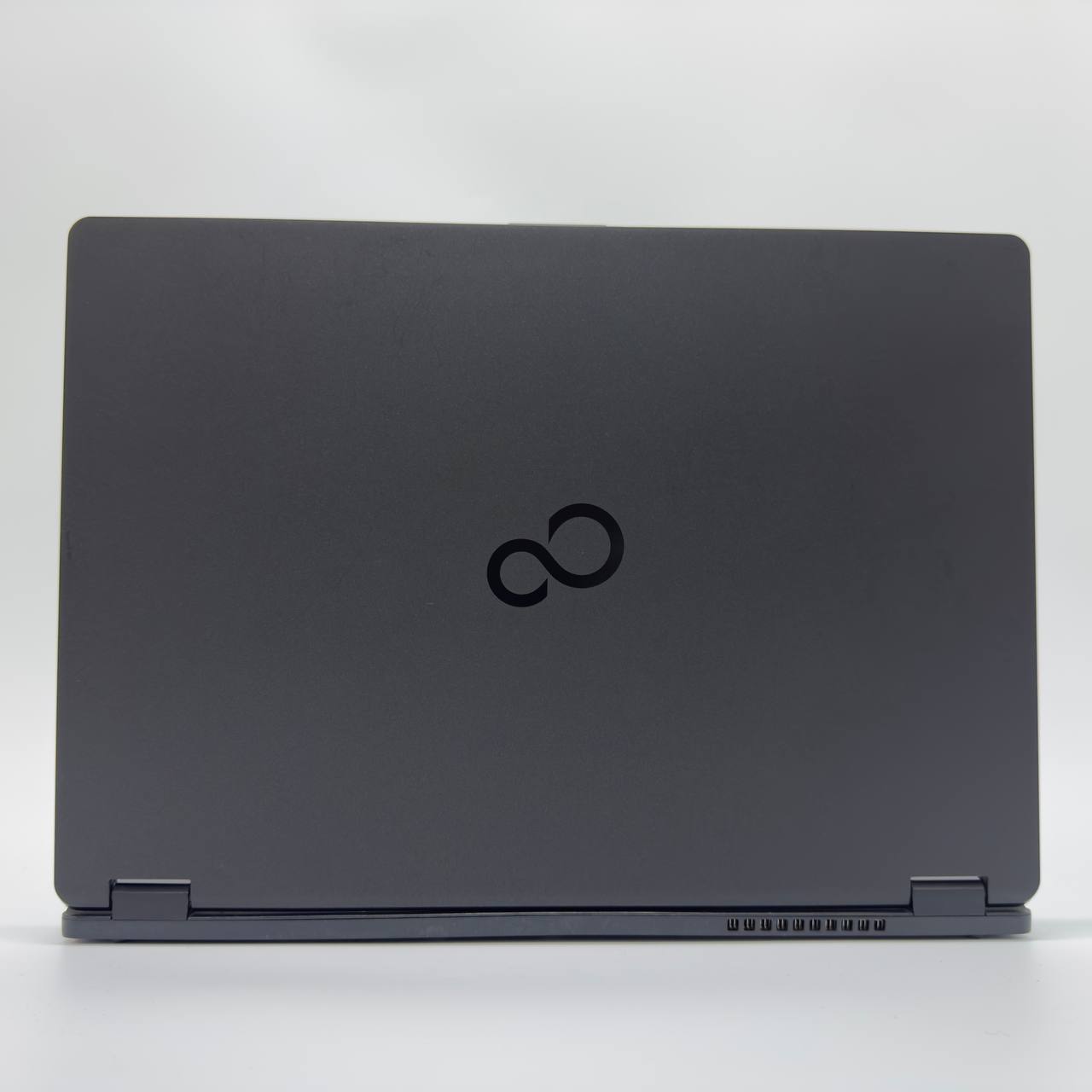 Ноутбук Fujitsu LifeBook U7410
