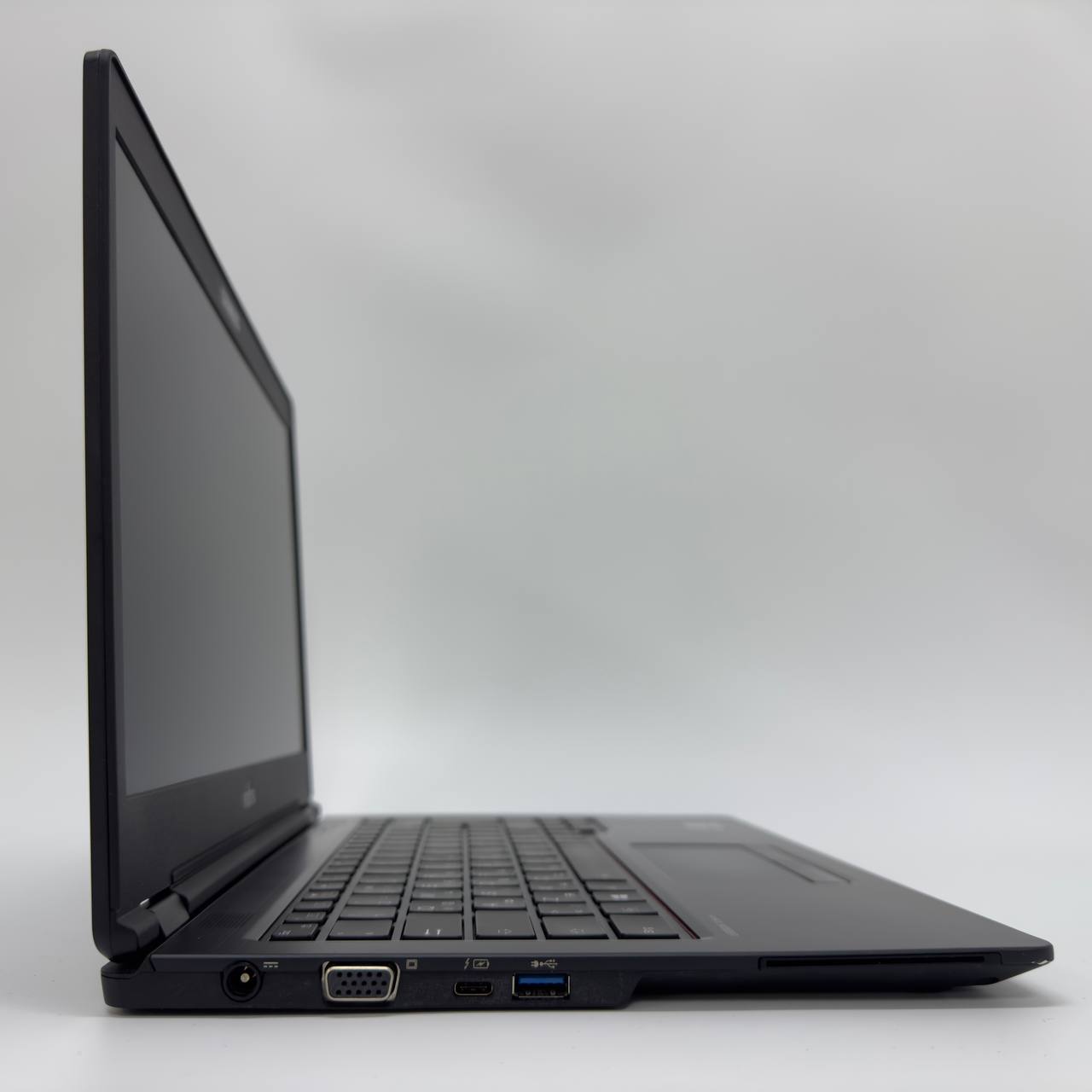 Ноутбук Fujitsu LifeBook U7410