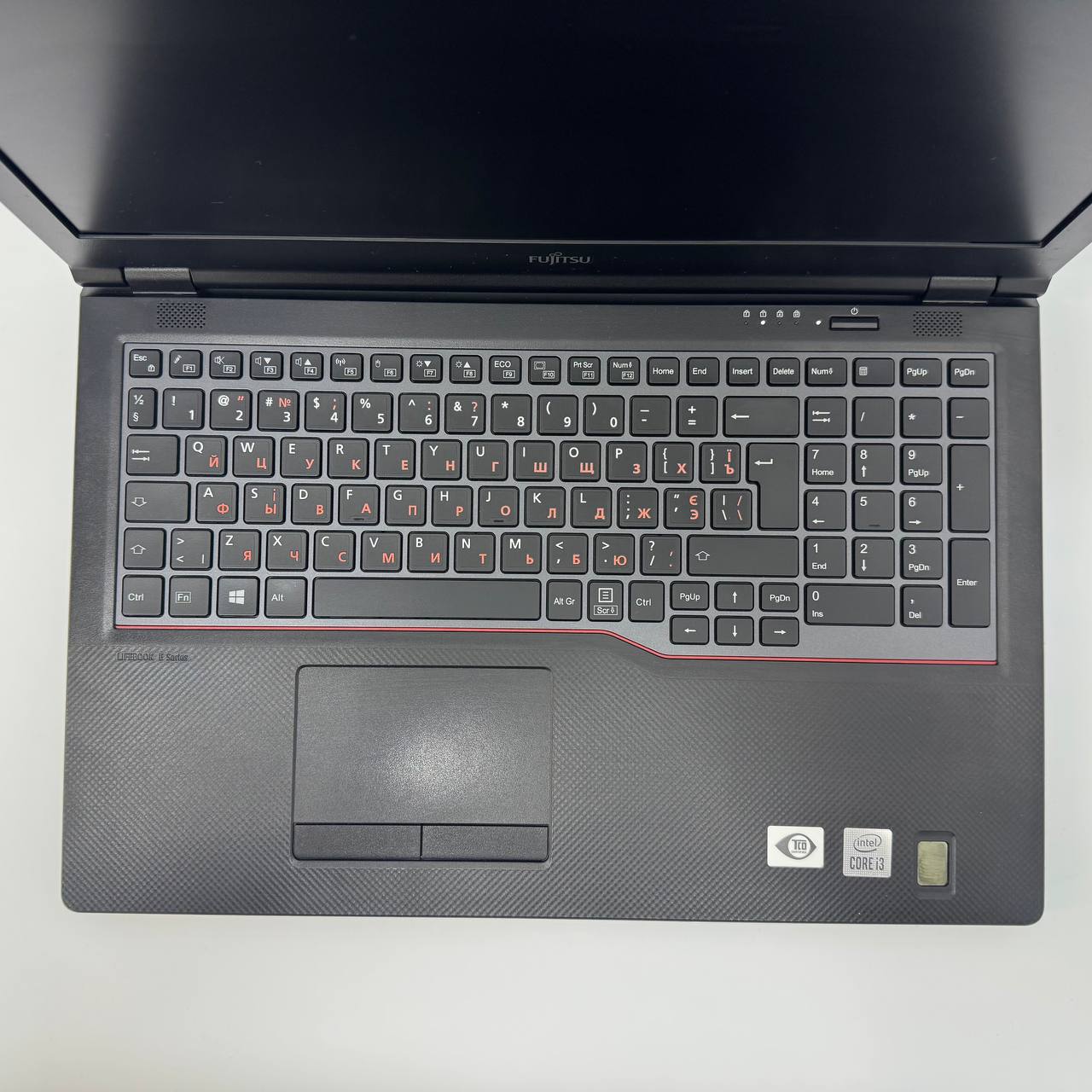 Ноутбук Fujitsu Lifebook E5510