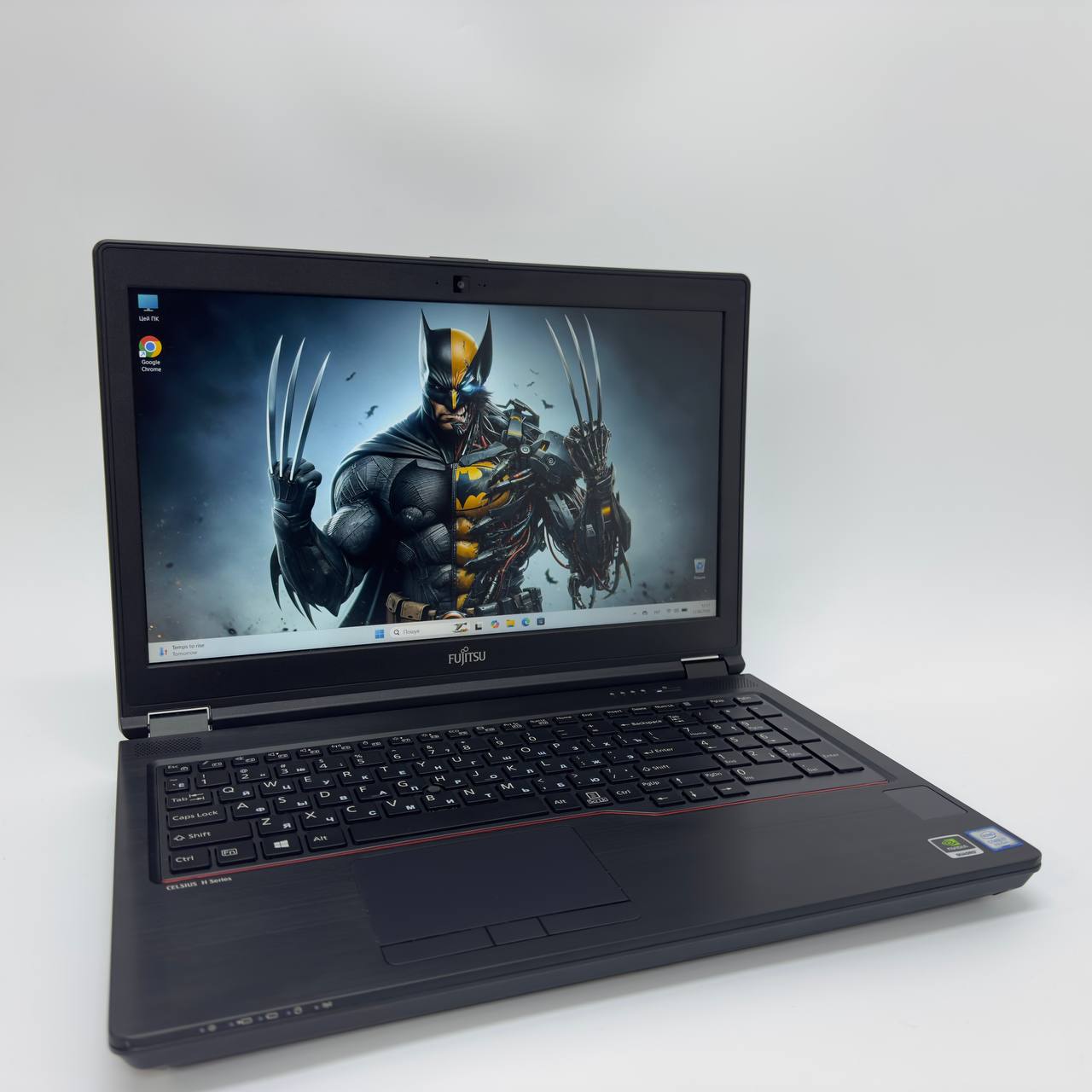 Игровой ноутбук Fujitsu H780