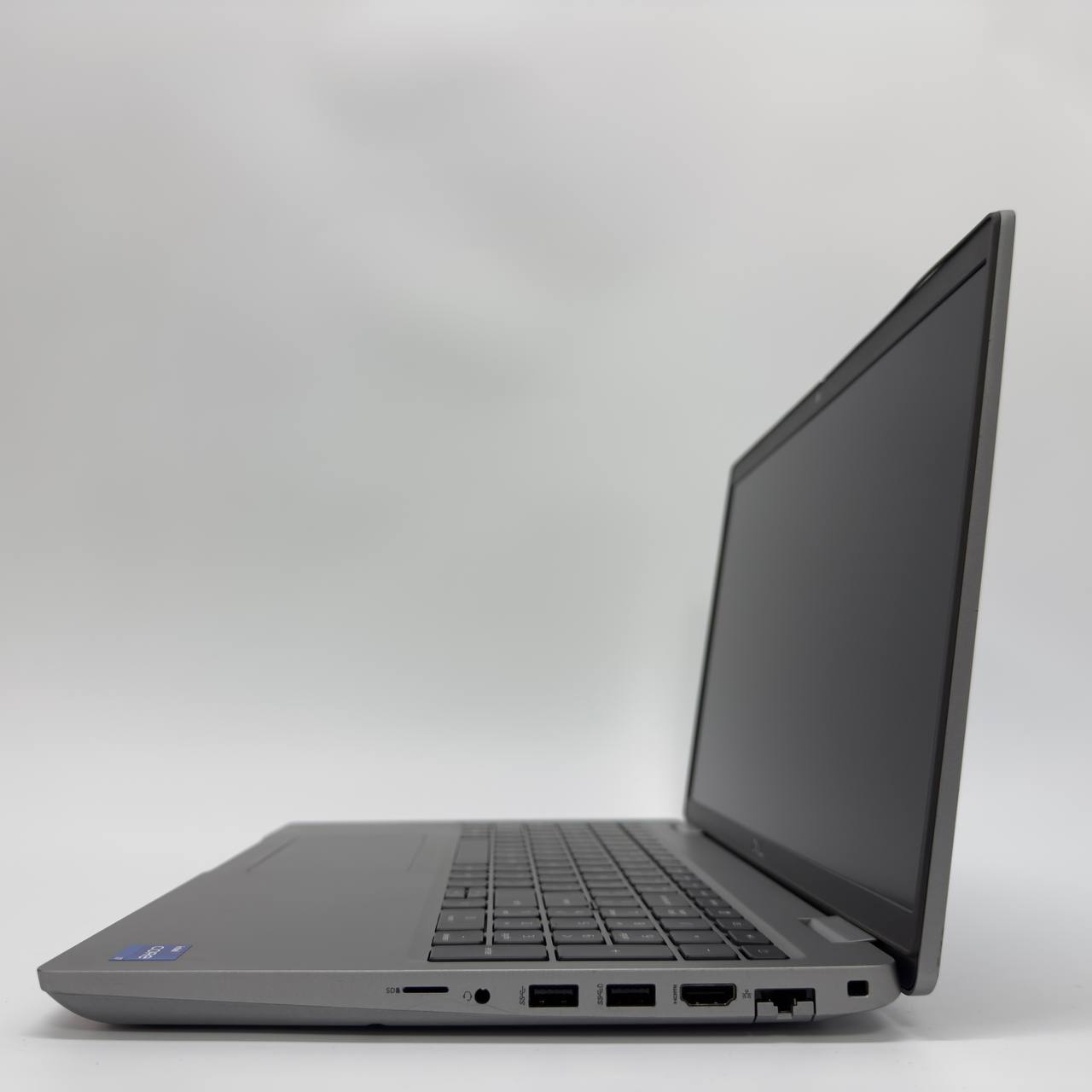 Игровой ноутбук Dell Precision 3561
